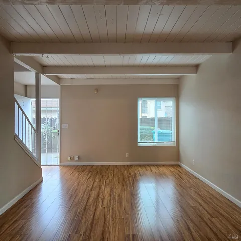 $2,000 | 1407 Callen Street, Unit C, Vacaville, CA 95688