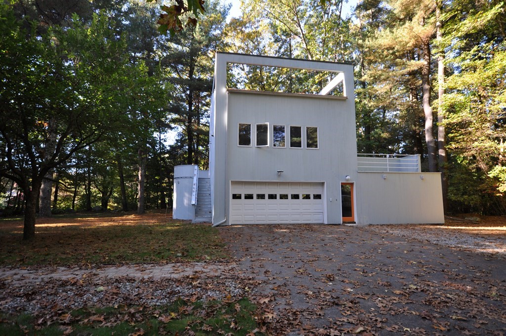304 Old Pickard Road Concord, MA 01742 - Photo 17 of 22 Gallery Image 17