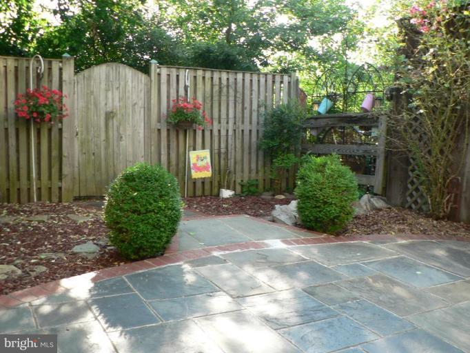 17506 Kohlhoss Road Poolesville, MD 20837 - Photo 2 of 17 Flagstone patio - beauty and low maintenance!