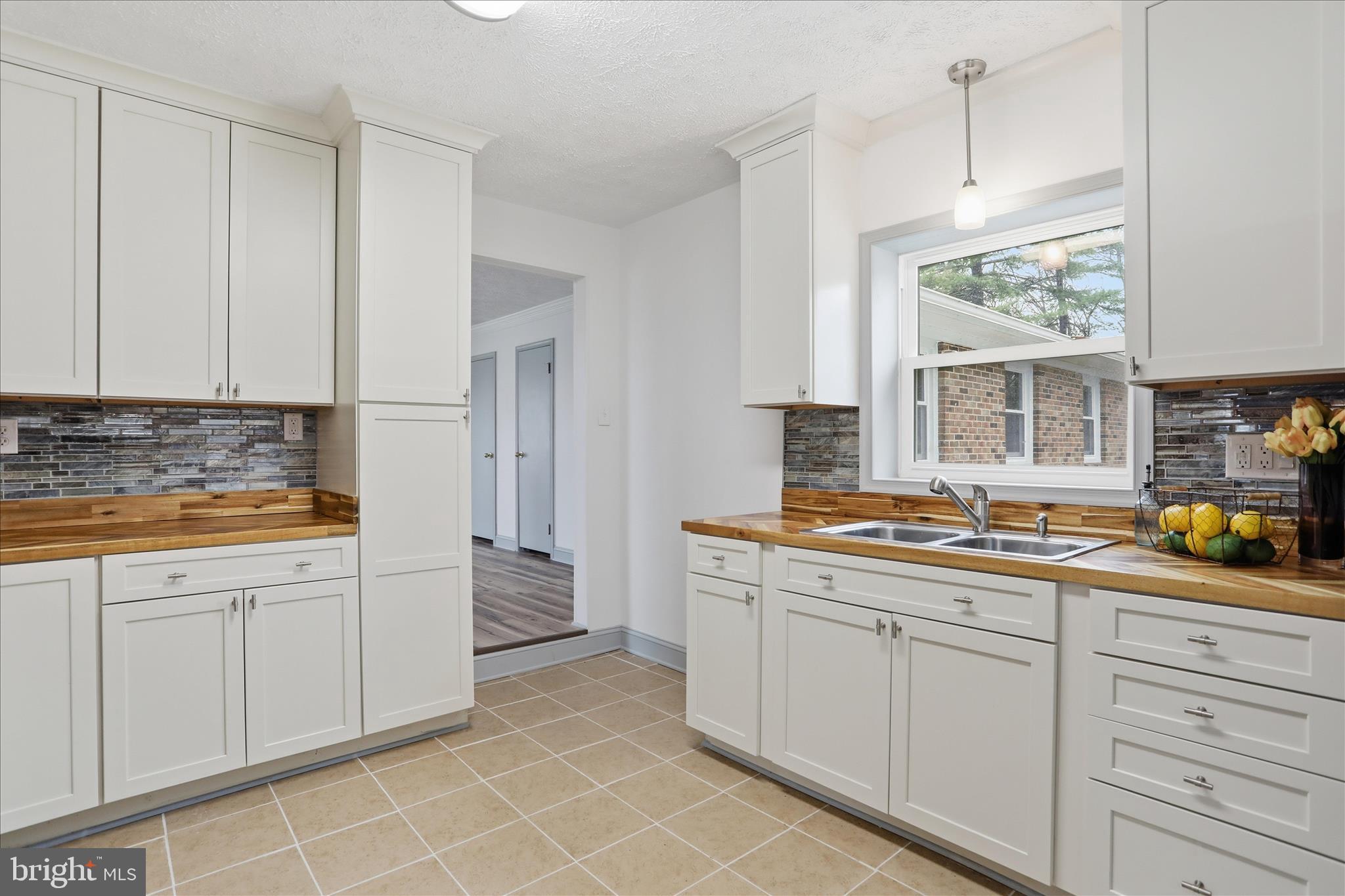 1310 Siler Road Winchester, VA 22603 - Photo 13 of 39 View of Living Room entry from Kitchen
