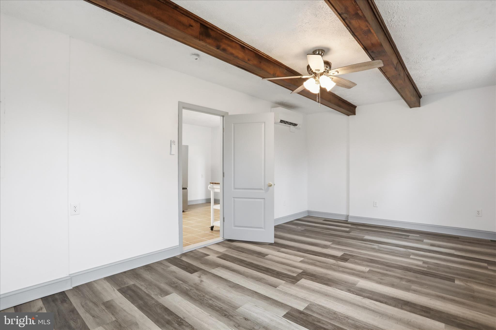 1310 Siler Road Winchester, VA 22603 - Photo 27 of 39 Bedroom 3