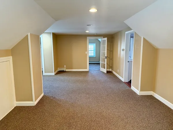 $4,800 | 17 Willow Street, Wellesley, MA 02481