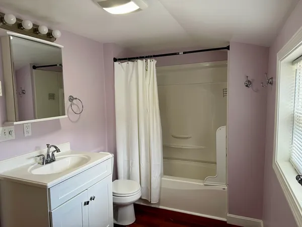 $4,800 | 17 Willow Street, Wellesley, MA 02481