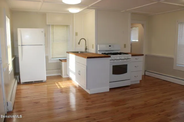 $294,900 | 3-5 Pleasant Street, Pittsfield, MA 01201