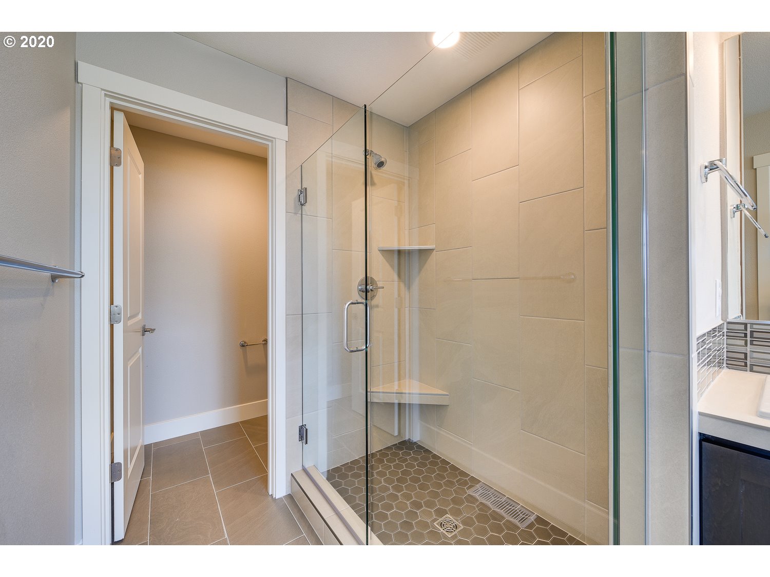 4360 South 11th Way Ridgefield, WA 98642 - Photo 17 of 21