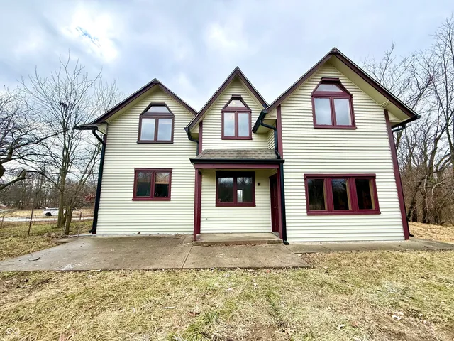 $329,000 | 308 Center Street, Linden, IN 47955