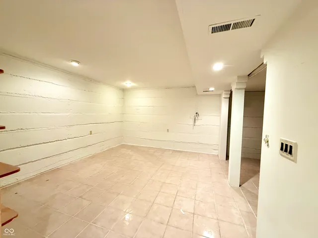 $329,000 | 308 Center Street, Linden, IN 47955