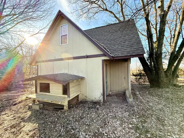 $329,000 | 308 Center Street, Linden, IN 47955