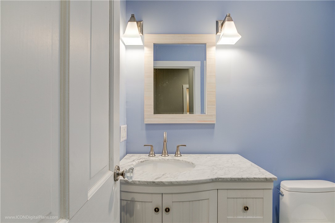 28 Rhode Island Avenue Newport, RI 02840 - Photo 11 of 35