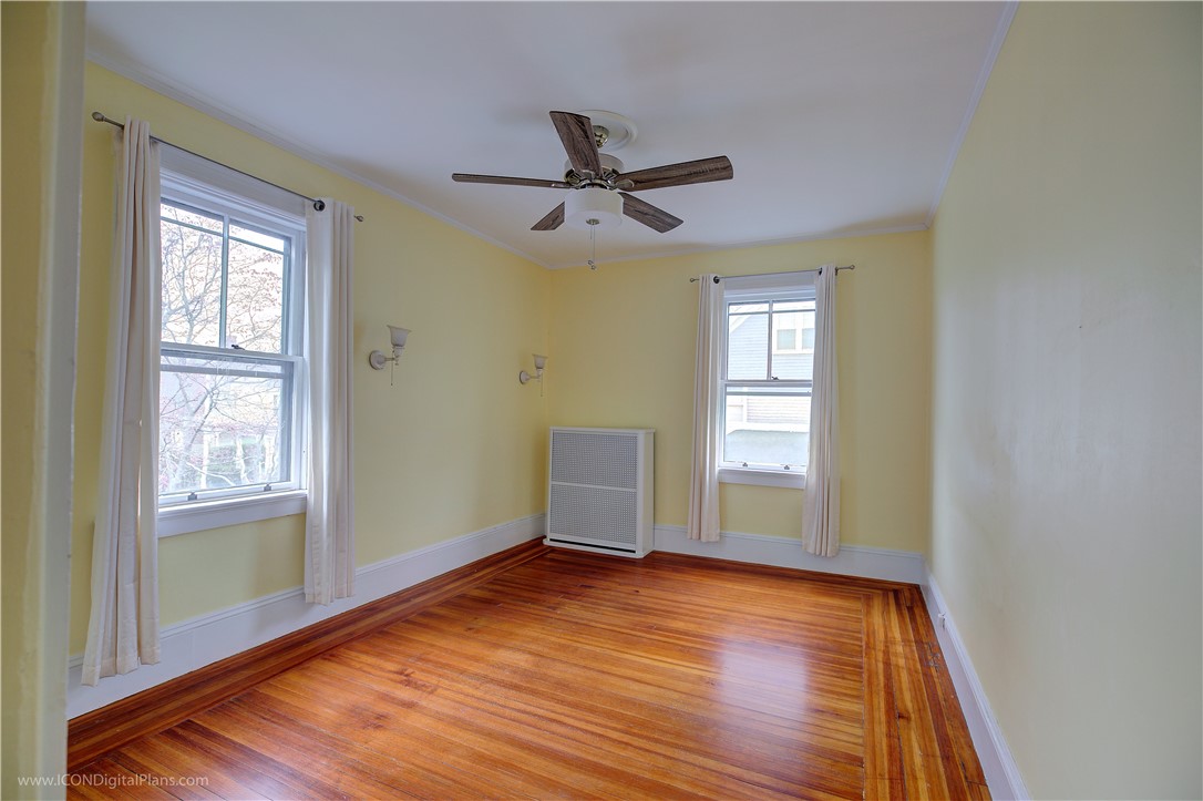 28 Rhode Island Avenue Newport, RI 02840 - Photo 17 of 35
