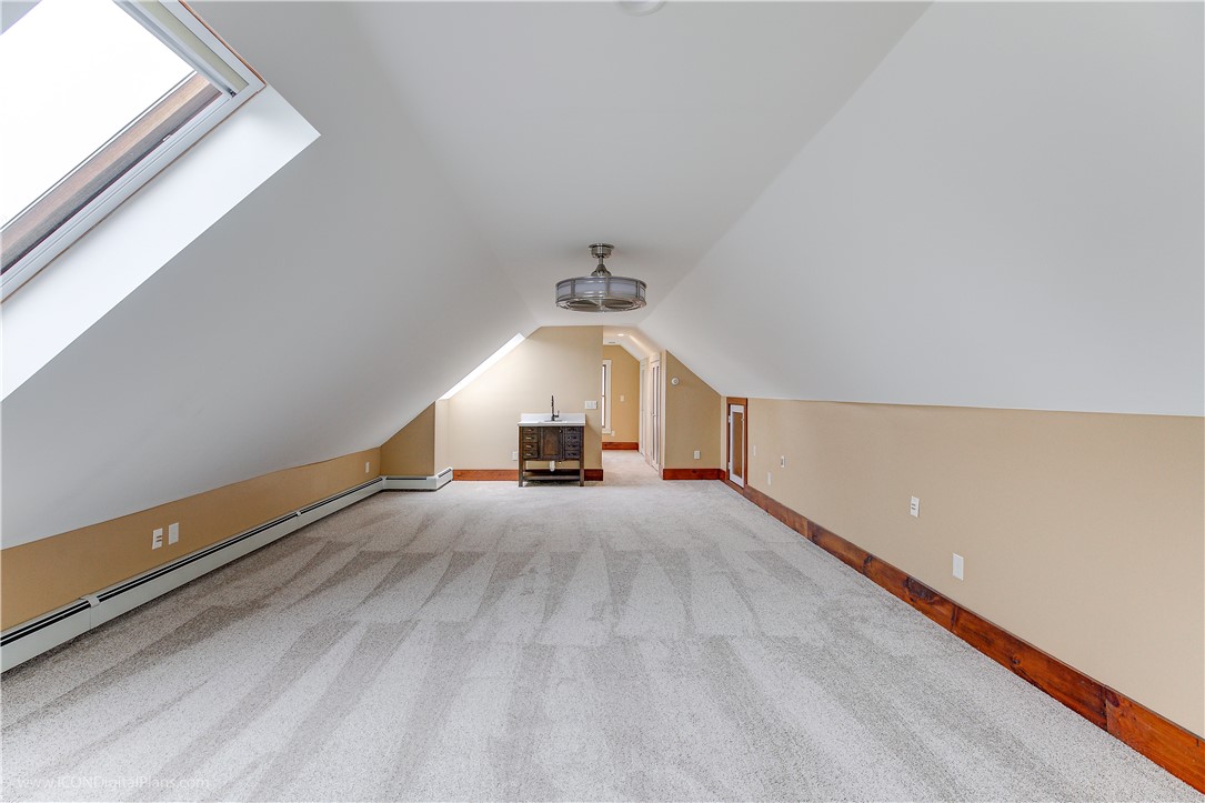 28 Rhode Island Avenue Newport, RI 02840 - Photo 22 of 35