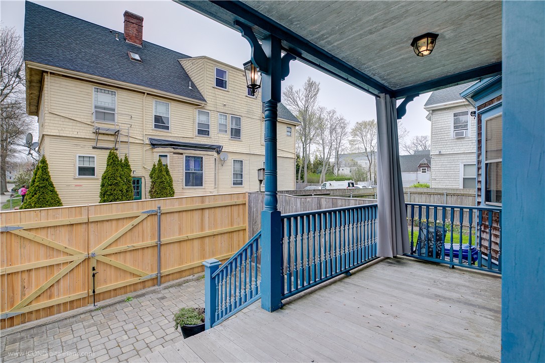 28 Rhode Island Avenue Newport, RI 02840 - Photo 32 of 35