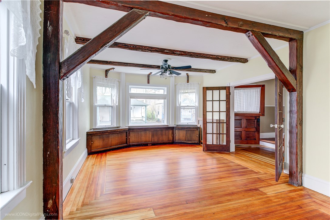 28 Rhode Island Avenue Newport, RI 02840 - Photo 7 of 35