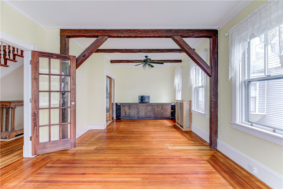 28 Rhode Island Avenue Newport, RI 02840 - Photo 8 of 35