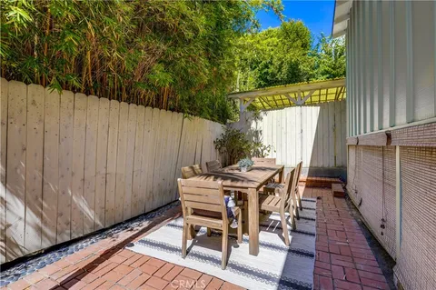 $2,795,000 | 464 Agate Street, Unit A/B, Laguna Beach, CA 92651