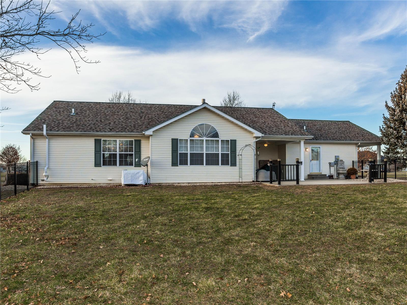 13116 Fawn Creek Road Highland, IL 62249 - Photo 44 of 48 Gallery Image 44