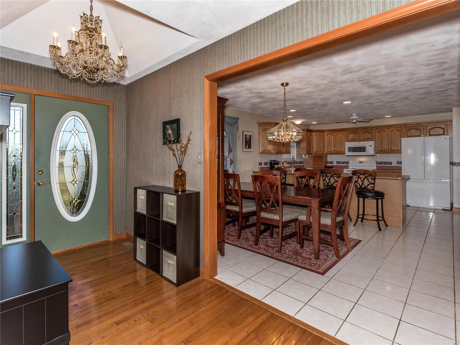13116 Fawn Creek Road Highland, IL 62249 - Photo 9 of 48 Gallery Image 9