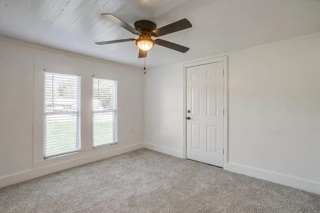 $119,000 | 707 Harrel Avenue, Bynum, TX 76631