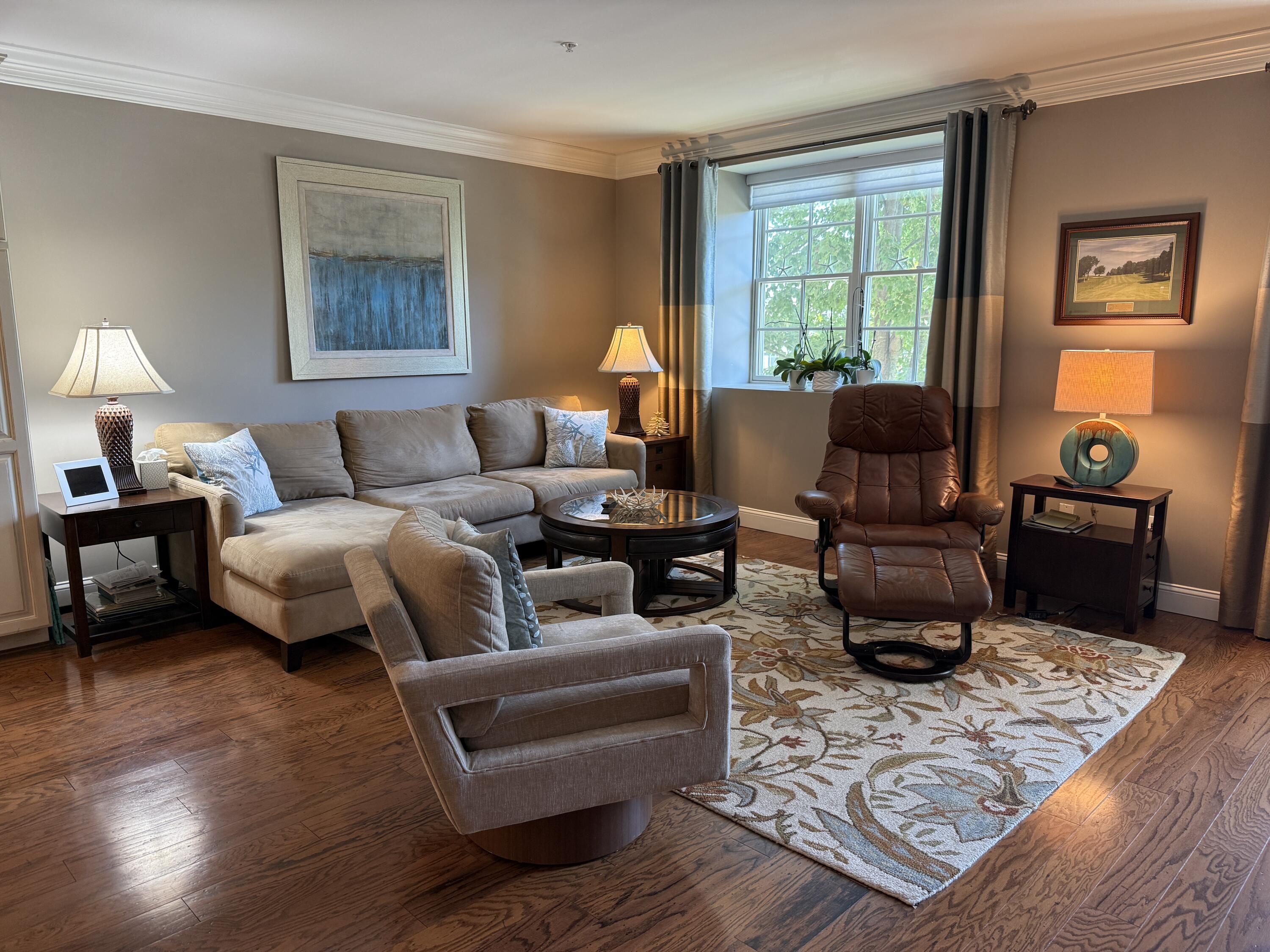 89 Lewis Bay Road, Unit 207 Hyannis, MA 02601 - Photo 9 of 47 IMG_0498