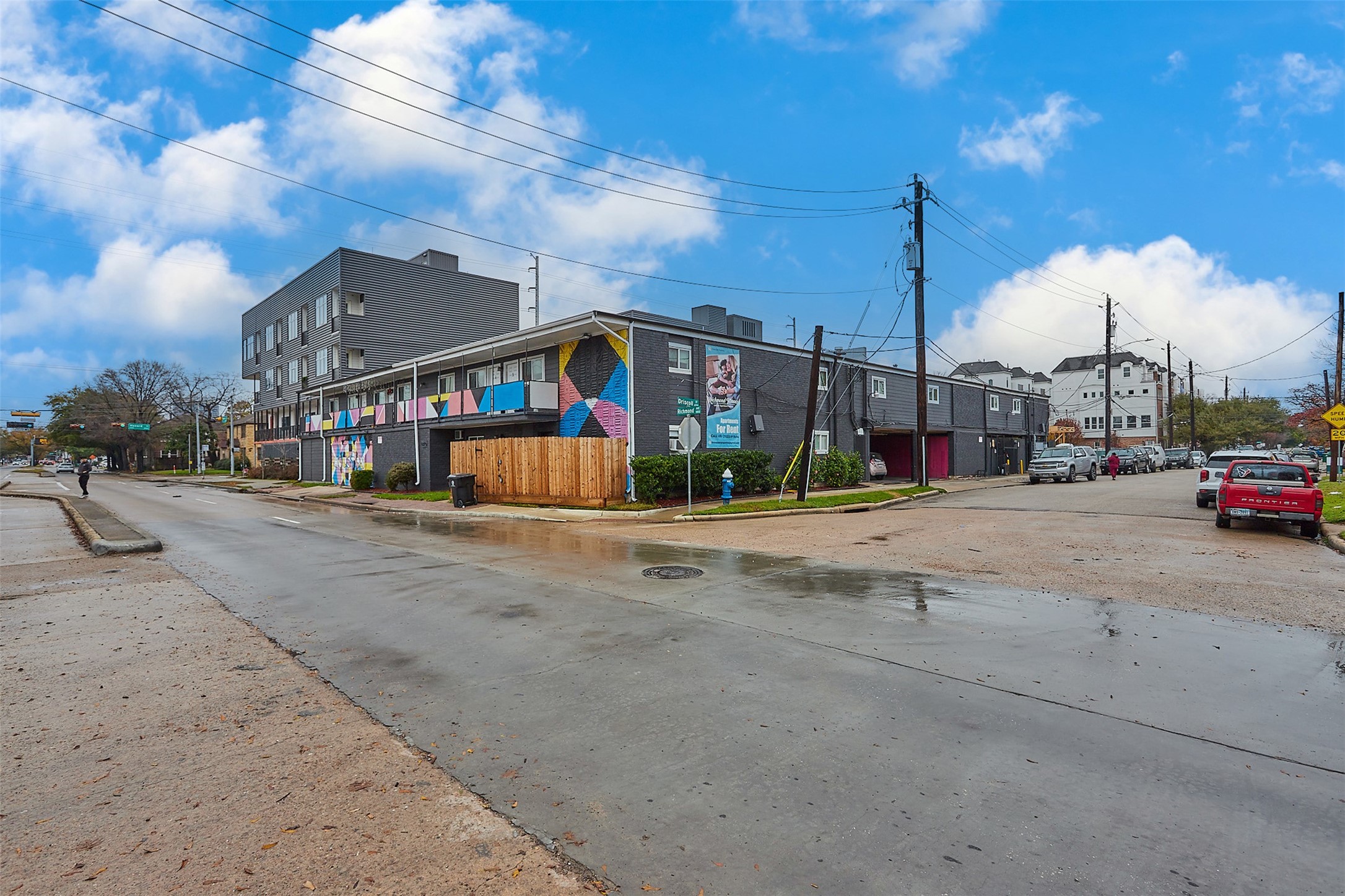 1840 Richmond Avenue, Unit 8 Houston, TX 77098 - Photo 27 of 34 a view of street with cars