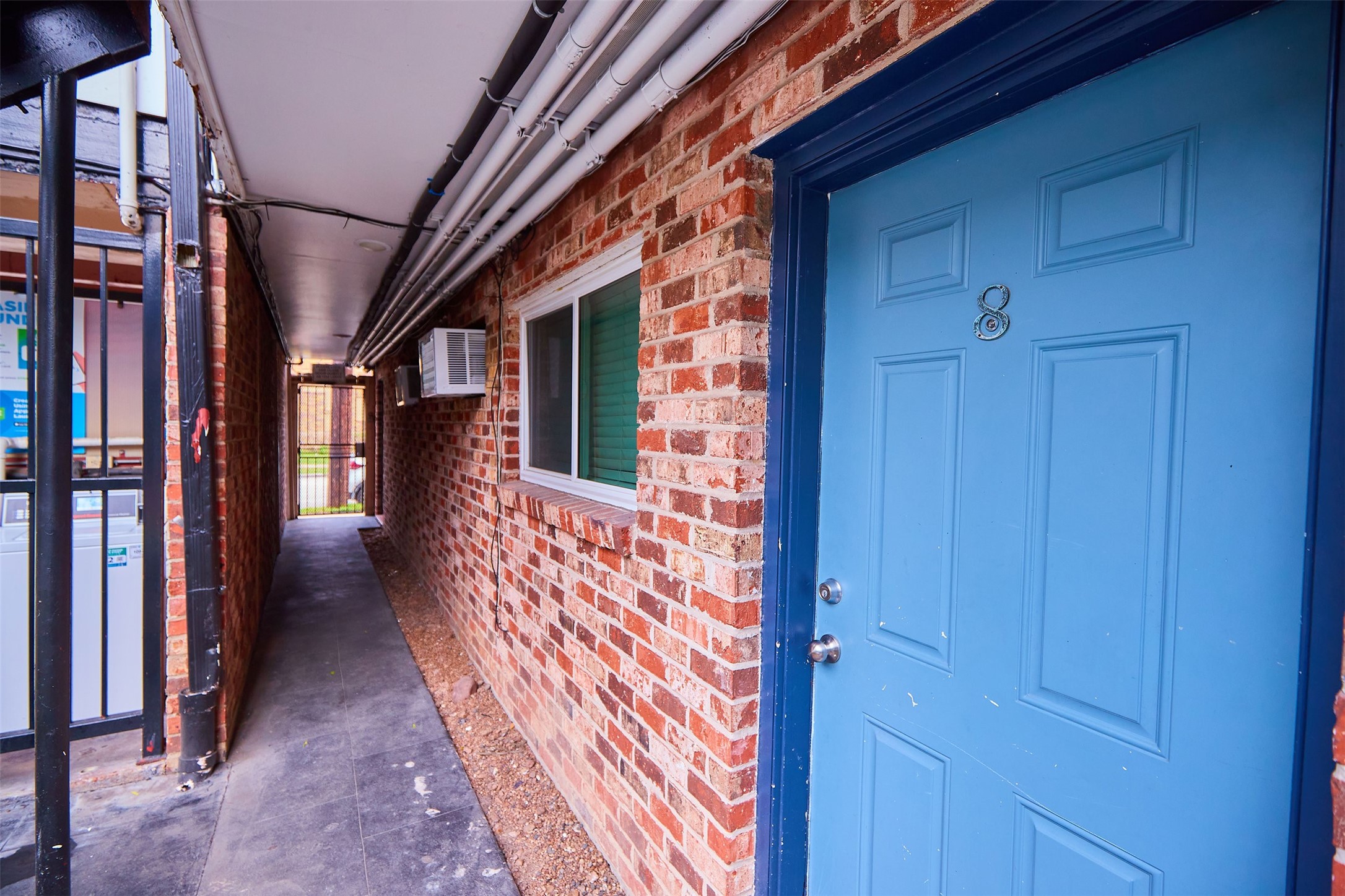 1840 Richmond Avenue, Unit 8 Houston, TX 77098 - Photo 32 of 34