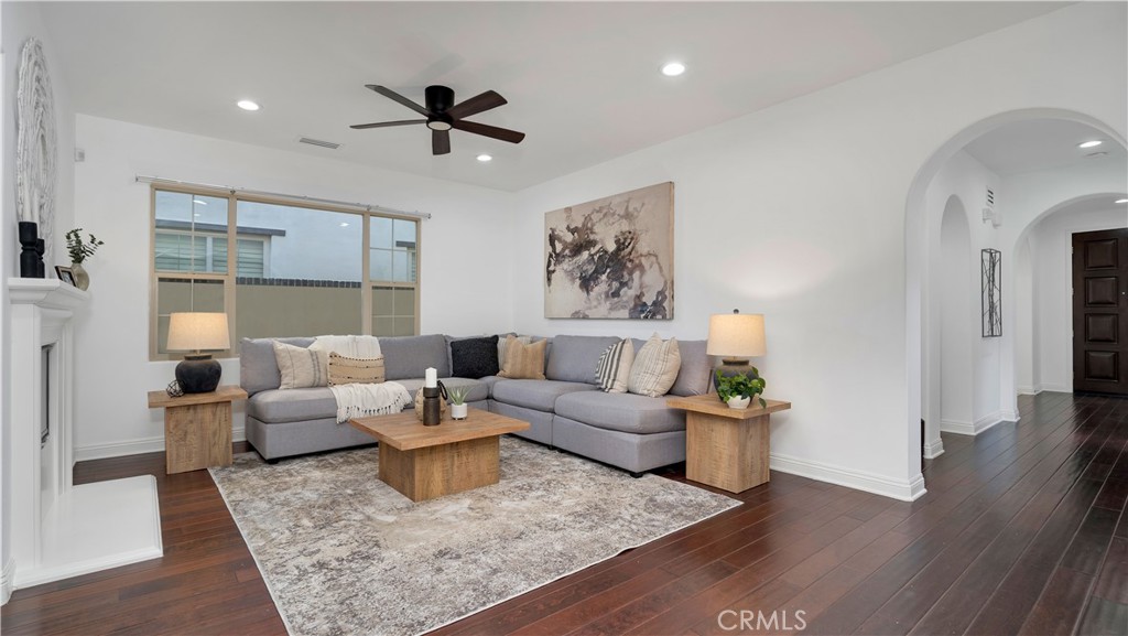 43 Conservancy Irvine, CA 92618 - Photo 11 of 66