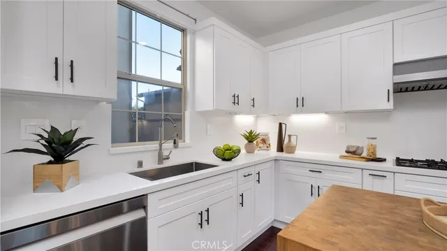 $1,938,000 | 43 Conservancy, Irvine, CA 92618