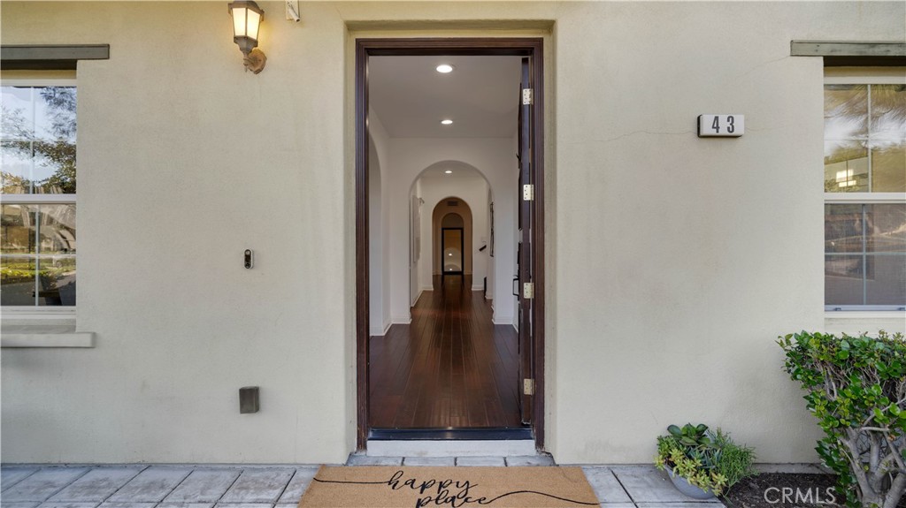 43 Conservancy Irvine, CA 92618 - Photo 4 of 66