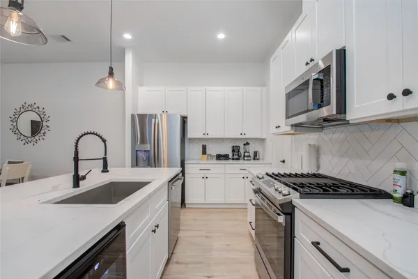 $2,750 | 4109 Hare Street, Unit A, Houston, TX 77020