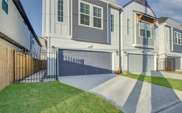 $2,750 | 4109 Hare Street, Unit A, Houston, TX 77020