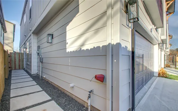 $2,750 | 4109 Hare Street, Unit A, Houston, TX 77020