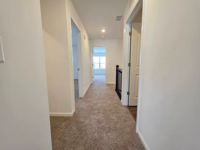 $3,200 | 458 Hathaway Lane, Oswego, IL 60543