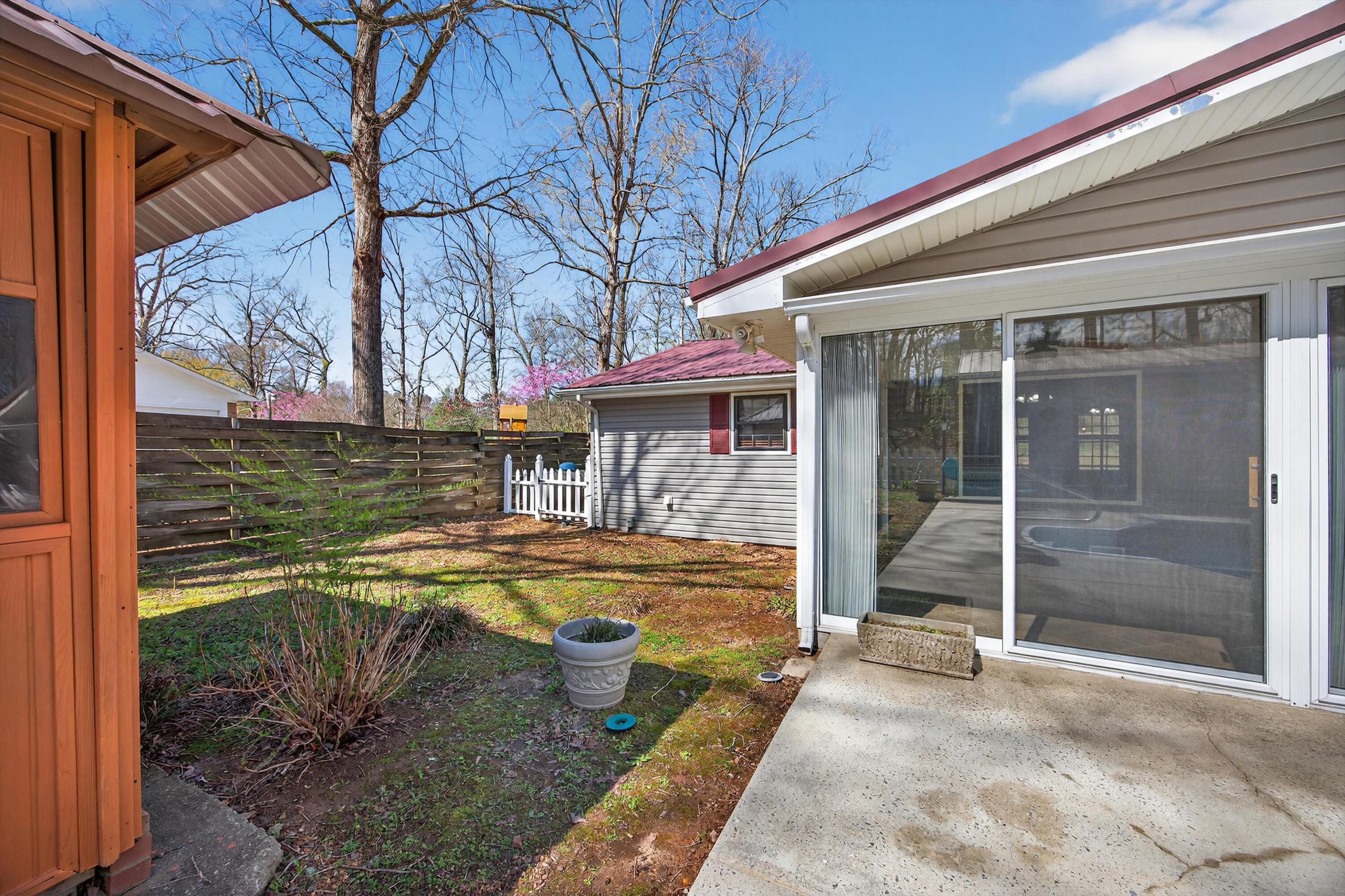 1052 Beaverdale Road Northeast Dalton, GA 30721 - Photo 24 of 42 Backyard
