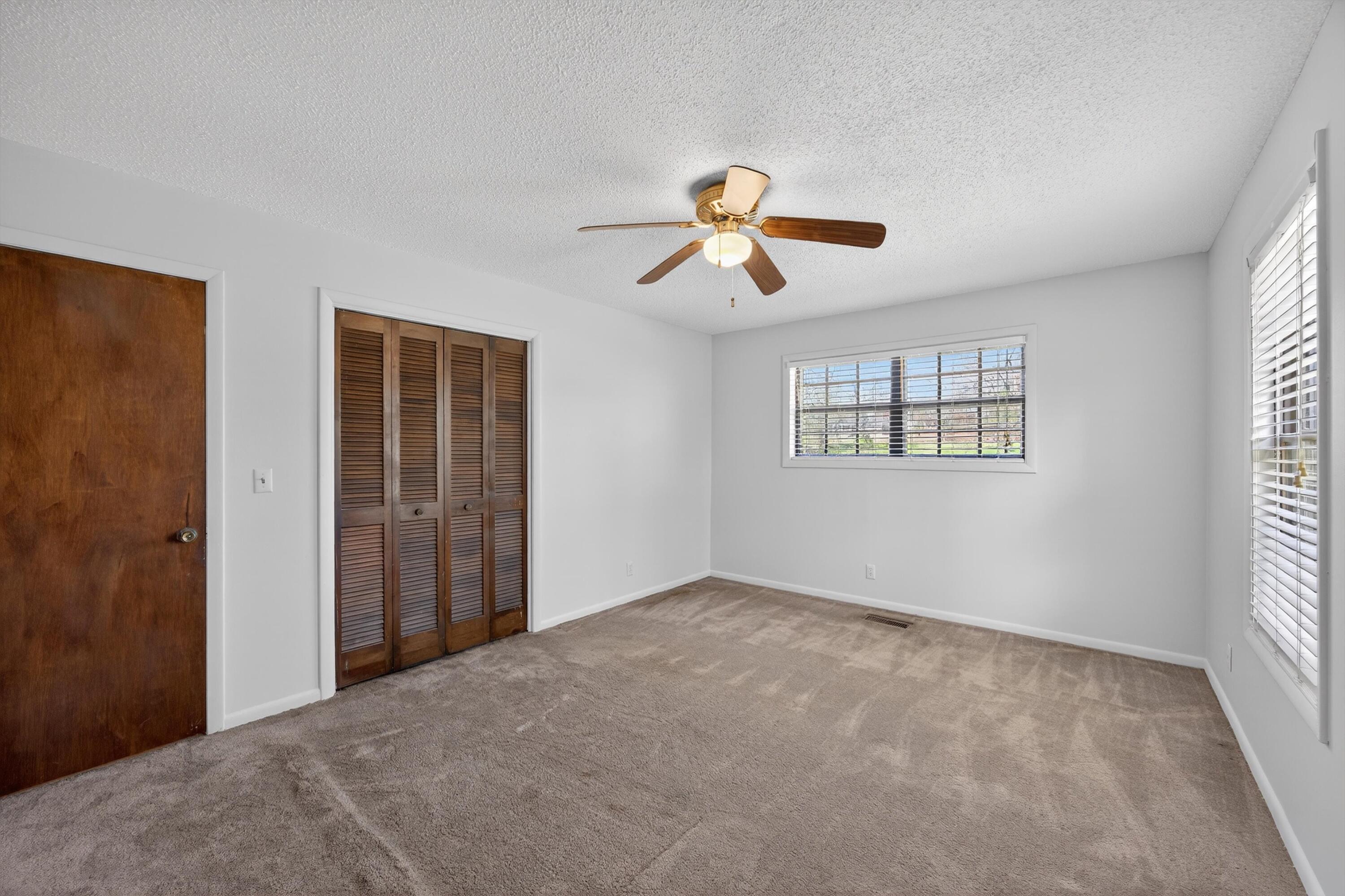 1052 Beaverdale Road Northeast Dalton, GA 30721 - Photo 33 of 42 Bedroom