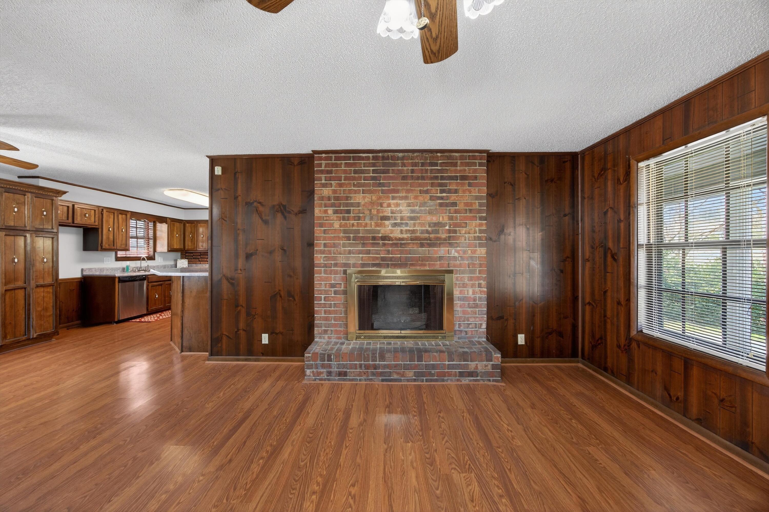 1052 Beaverdale Road Northeast Dalton, GA 30721 - Photo 8 of 42 Fire Place