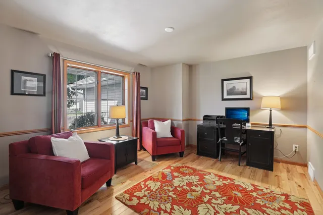 $679,000 | 919 Lochmoore Drive, Waunakee, WI 53597