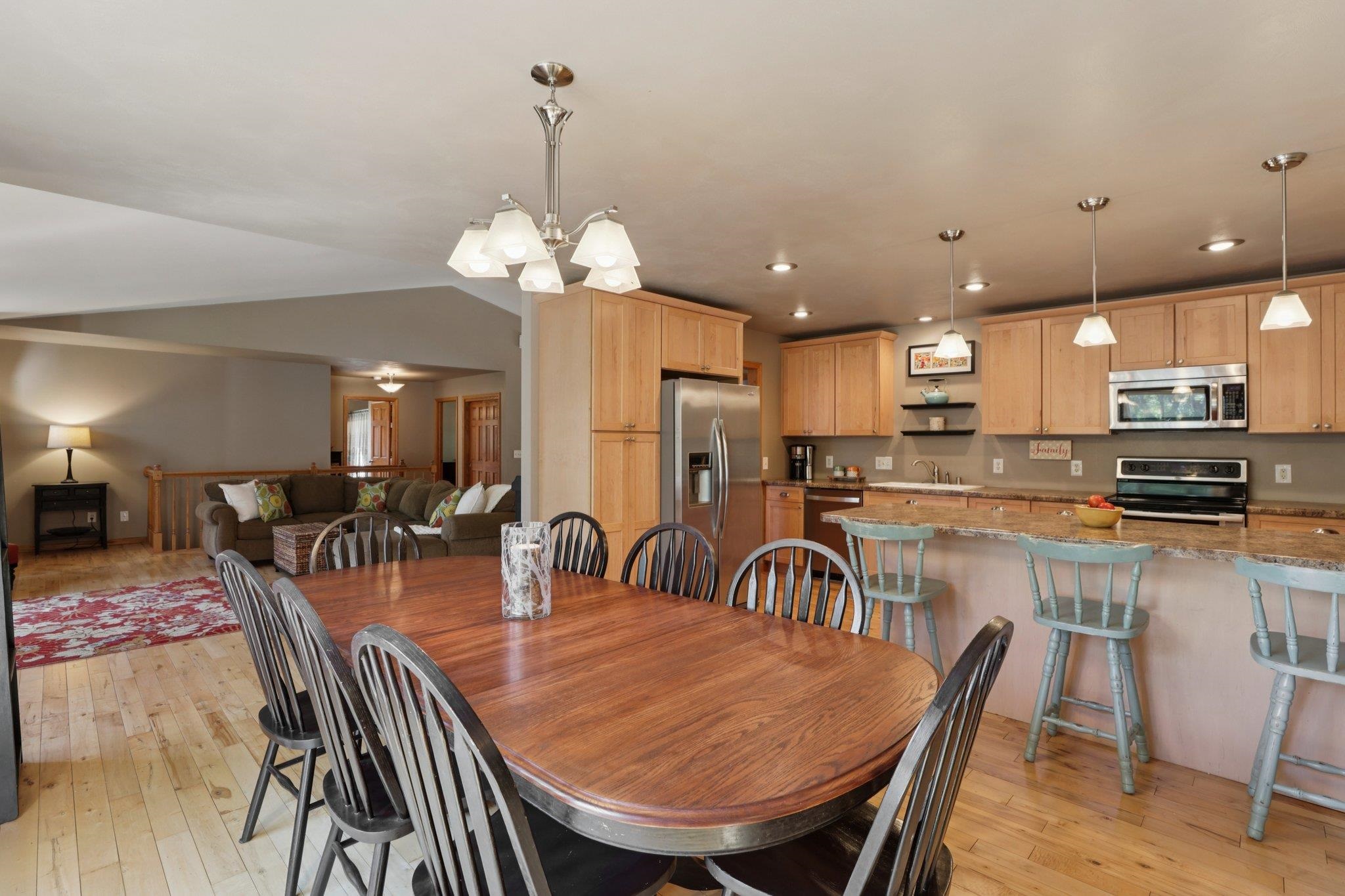 919 Lochmoore Drive Waunakee, WI 53597 - Photo 15 of 54