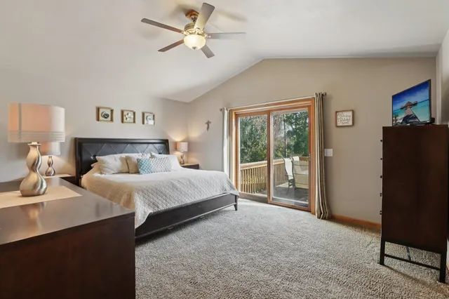 $679,000 | 919 Lochmoore Drive, Waunakee, WI 53597