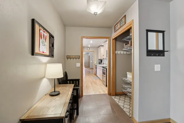 $679,000 | 919 Lochmoore Drive, Waunakee, WI 53597