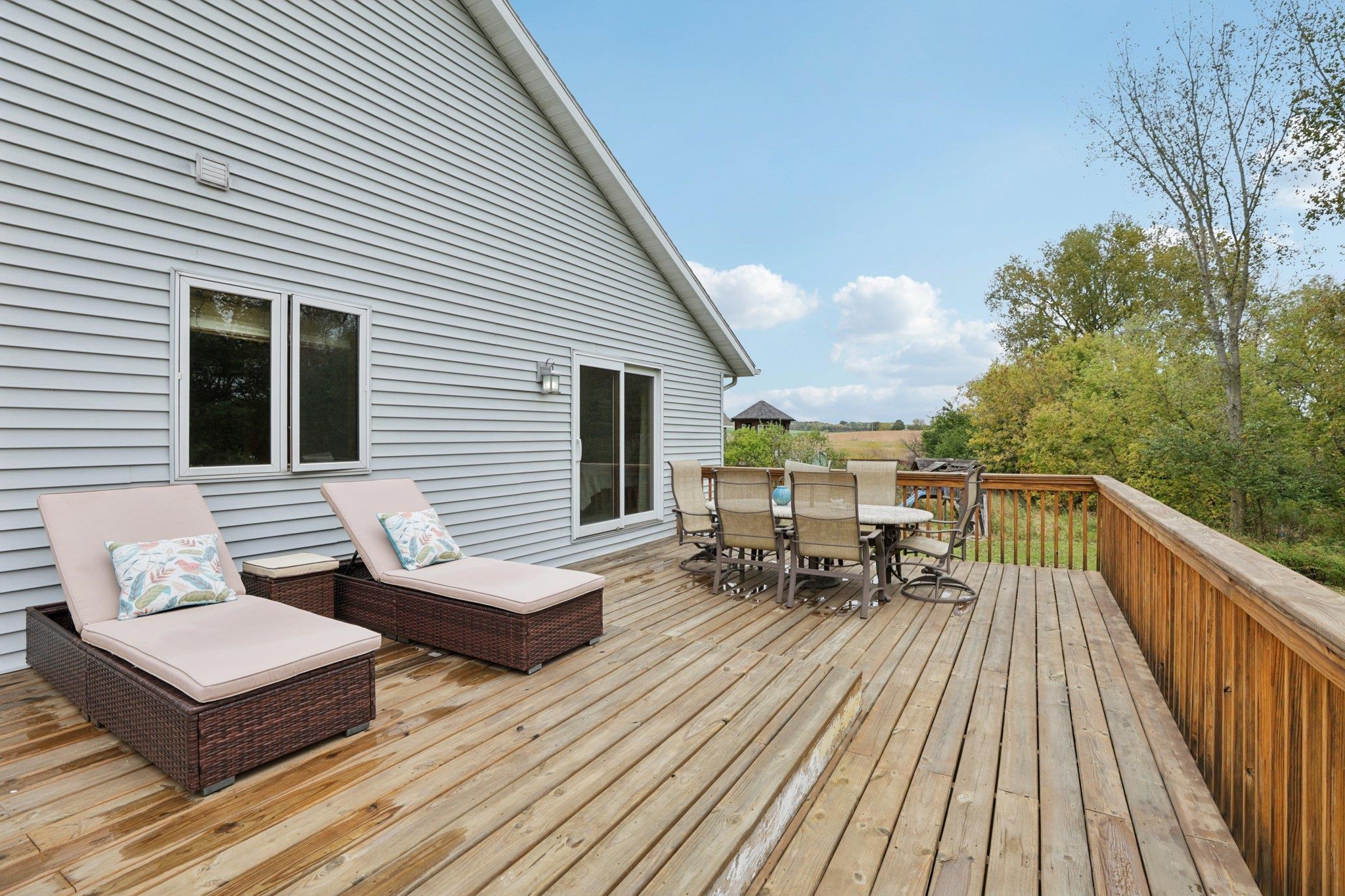 919 Lochmoore Drive Waunakee, WI 53597 - Photo 45 of 54