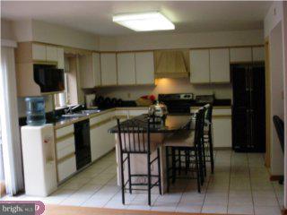 33 Norcross Road Berlin, NJ 08009 - Photo 3 of 6 Gallery Image 3