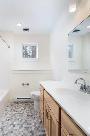 $190,000 | 111-1 Safford Cmns Way, Woodstock, VT 05091