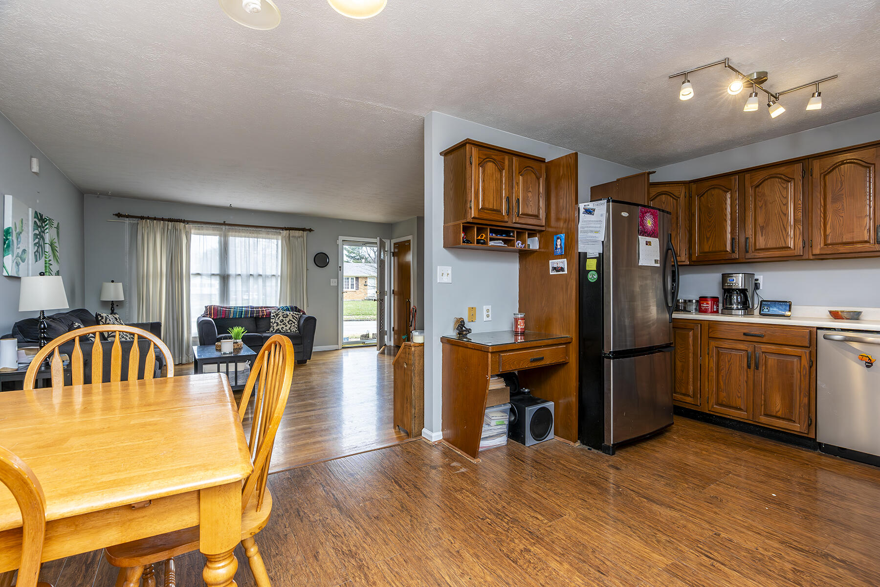 1774 Raleigh Road Lexington, KY 40505 - Photo 9 of 26 1774raleigh09