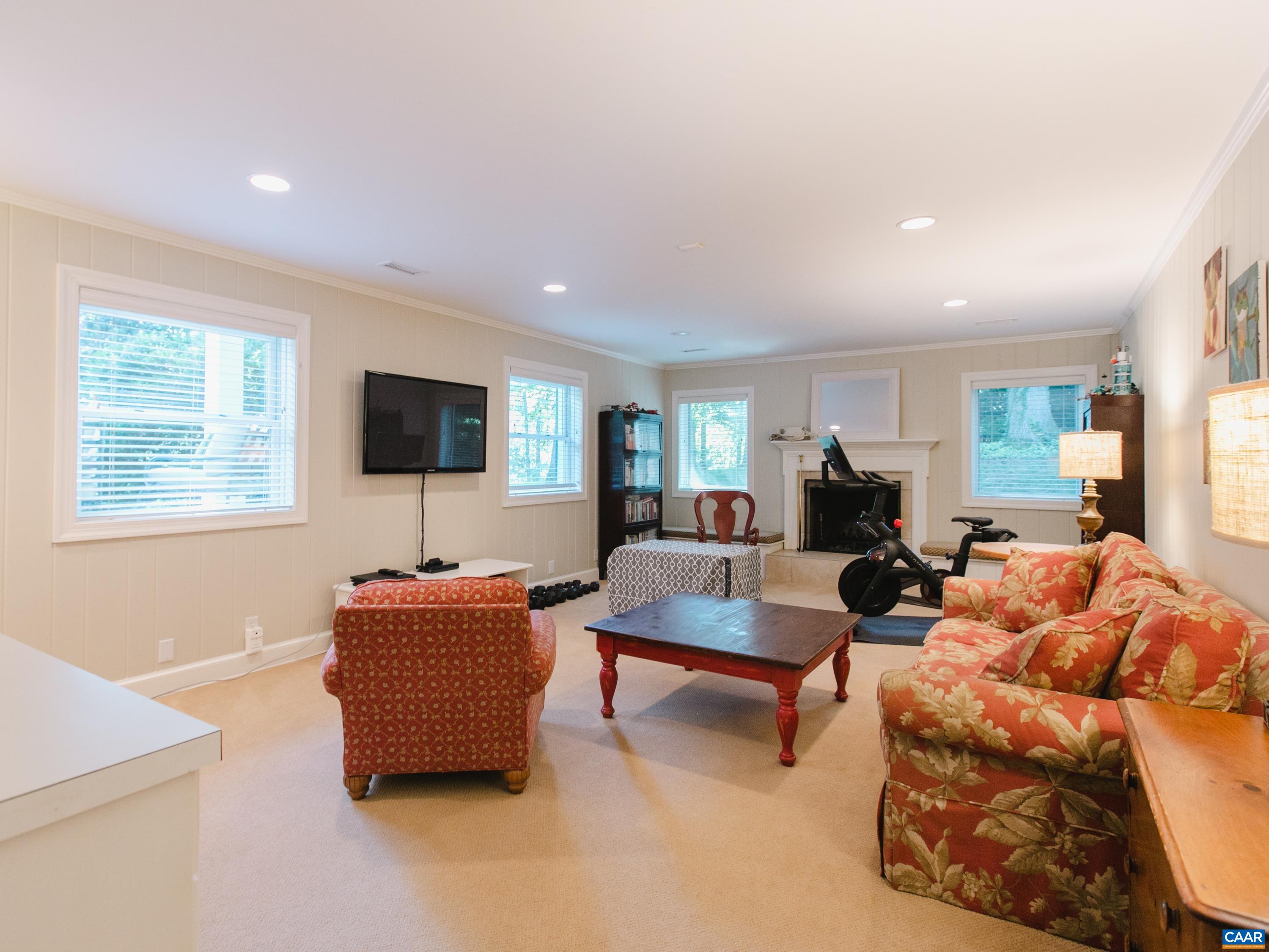 842 Tanglewood Road Charlottesville, VA 22901 - Photo 23 of 41 Gallery Image 23