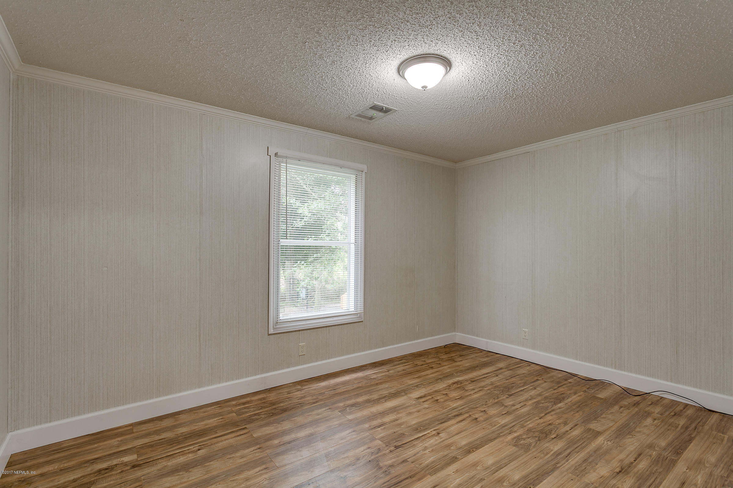 3394 Lannie Road Jacksonville, FL 32218 - Photo 18 of 27 Bedroom 2 View 1