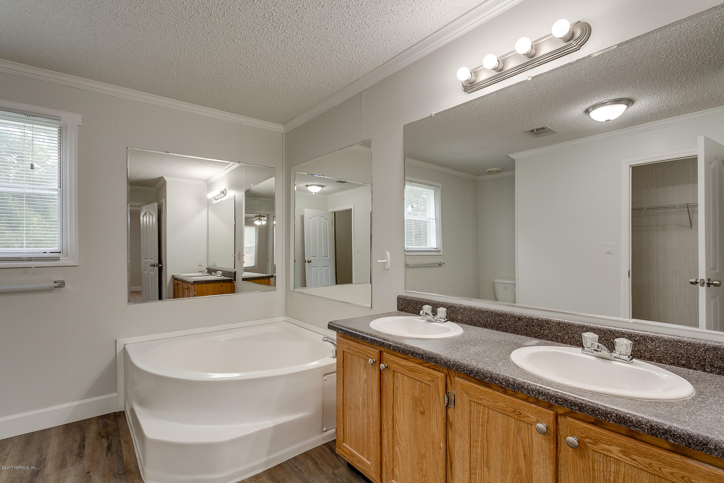3394 Lannie Road Jacksonville, FL 32218 - Photo 22 of 27 Owners Bathroom View 1
