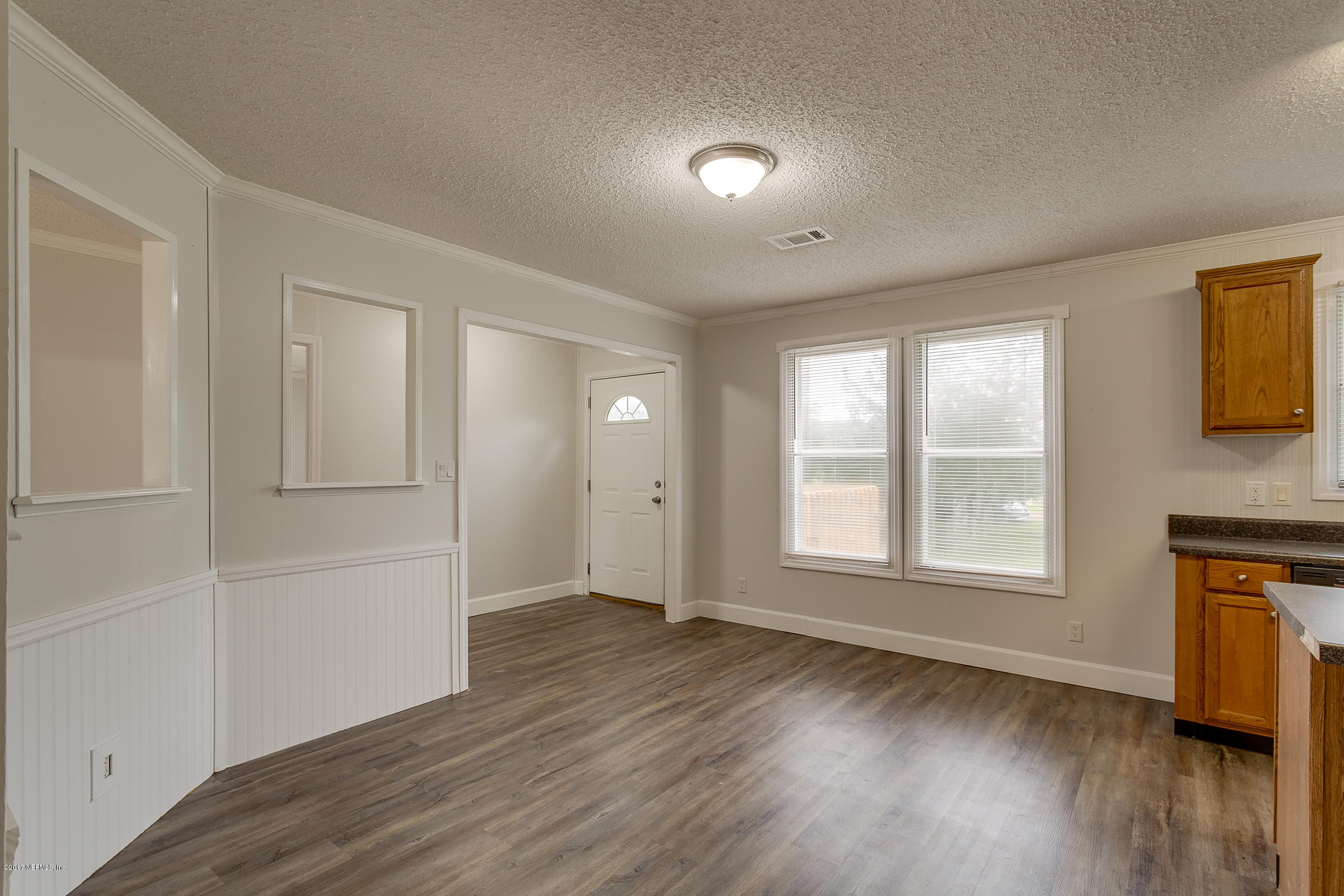 3394 Lannie Road Jacksonville, FL 32218 - Photo 9 of 27 Breakfast Room View 2