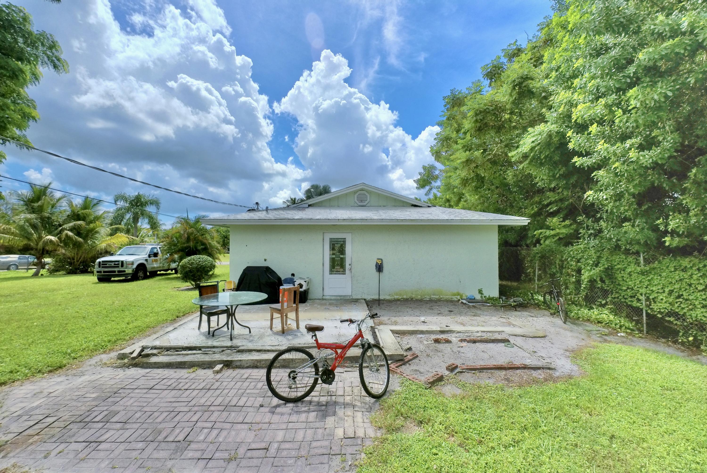 3299 Southeast Garden Street Stuart, FL 34997 - Photo 18 of 21 IMG_20200829_121458_00_merged