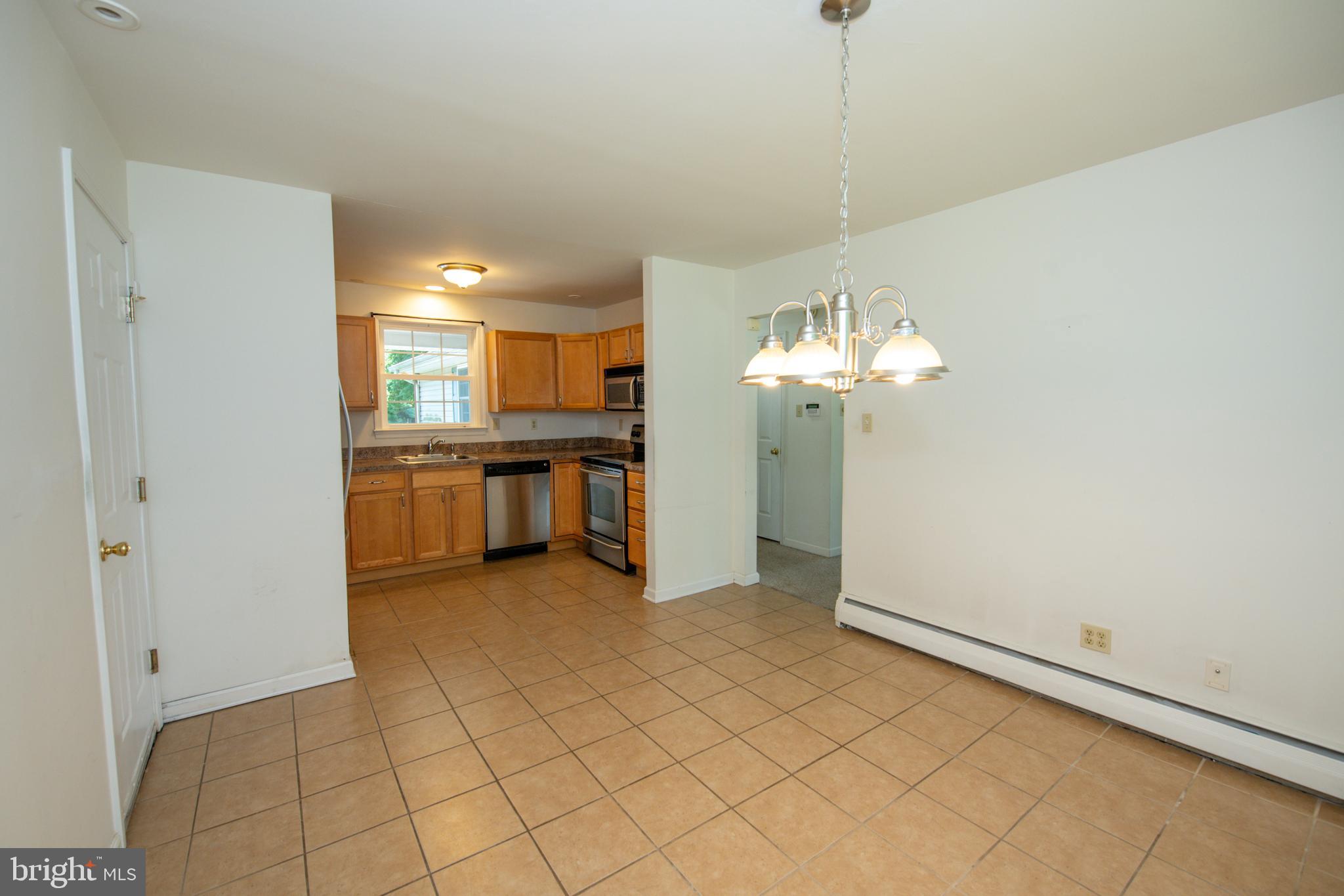 2 Broadale Road Doylestown, PA 18901 - Photo 20 of 56 Kitchen