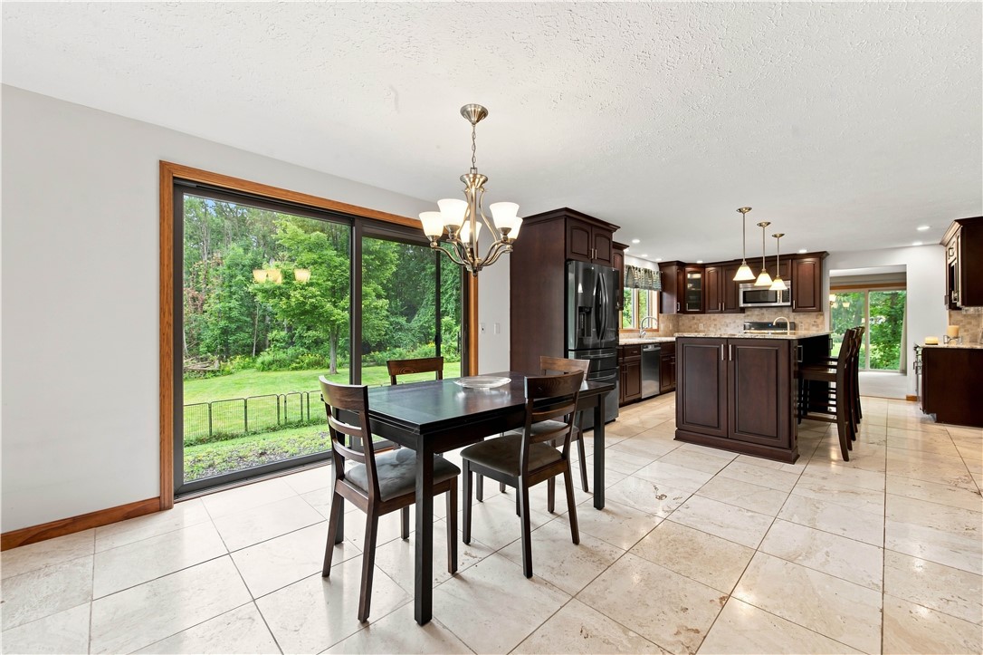 135 Ridgeway Estates Greece, NY 14626 - Photo 9 of 30 Gallery Image 9